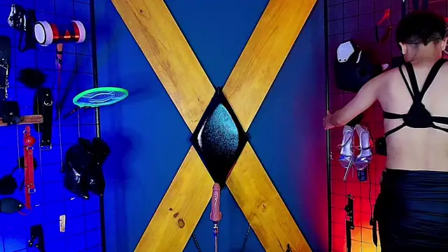 Mr sadistiic  online show from November 16, 2025, 4:29 am