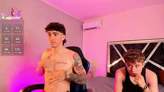 Snapshot of Handsomeboyss19 chatting on February 19, 2026, 2:51 am Handsomeboyss19 online show from February 19, 2026, 2:51 am