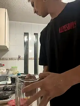 lordpussy   online show from November 11, 2025, 12:54 am