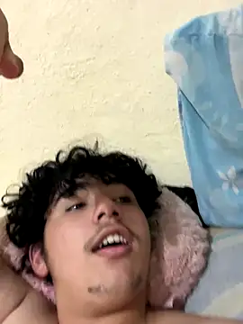 Casal-foda braba online show from October 4, 2025, 12:52 am