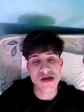 matiatr1112 online show from November 15, 2025, 5:05 am