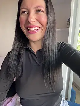 Mia salinass online show from February 13, 2026, 7:43 pm