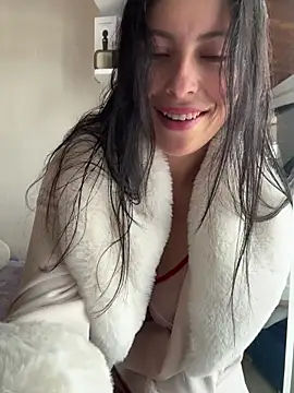 Mia salinass online show from February 14, 2026, 6:26 pm