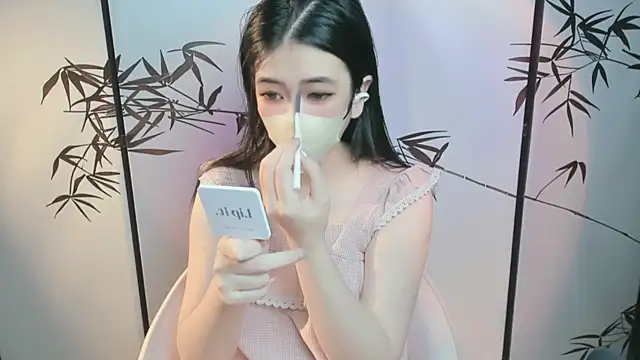 Sparkly Candy online show from December 16, 2025, 1:05 pm