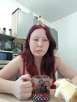 MiaKissy online show from September 25, 2025, 6:17 am