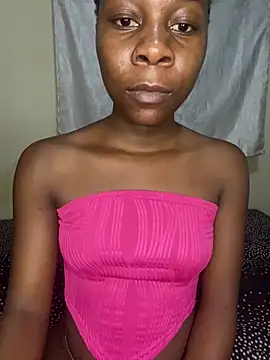 Snapshot of Crazyqueenxxx chatting on December 17, 2025, 11:44 pm Crazyqueenxxx online show from December 17, 2025, 11:44 pm