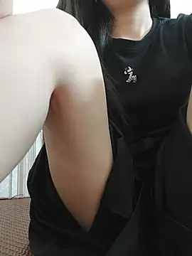Snapshot of -sakura-00 chatting on July 12, 2026, 2:35 am -sakura-00 online show from July 12, 2026, 2:35 am