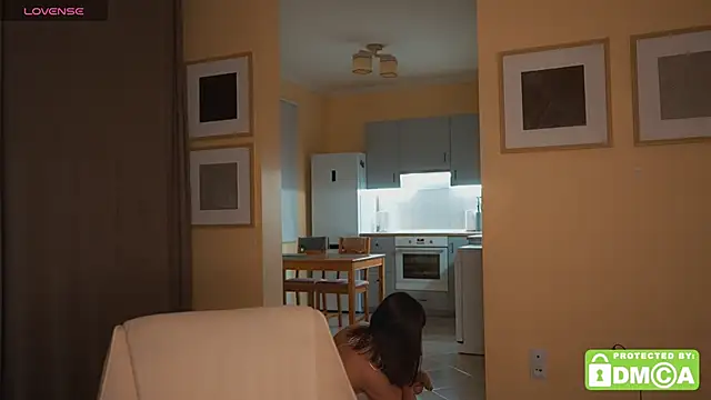 KateCarrey online show from October 31, 2025, 2:51 pm