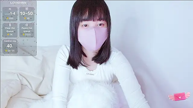 Snapshot of Zinzin_chan chatting on January 7, 2026, 8:11 pm Zinzin chan online show from January 7, 2026, 8:11 pm