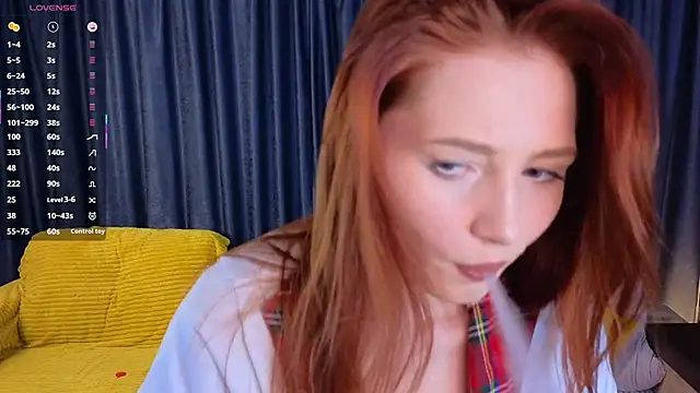 KathrinTith online show from November 19, 2025, 9:42 am