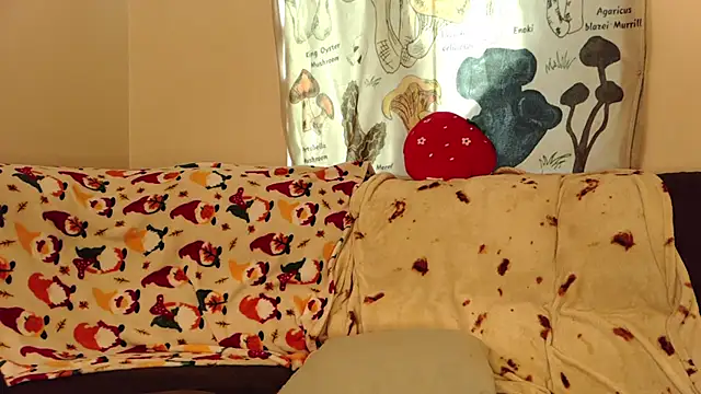 Shadow Slut online show from October 12, 2025, 8:30 pm