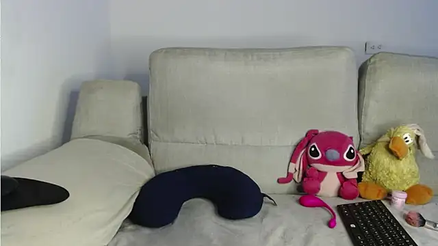 Raycatt1 online show from April 21, 2026, 12:00 pm