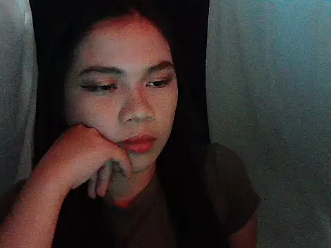 Snapshot of Zachariah_05 chatting on March 26, 2026, 8:31 am Zachariah 05 online show from March 26, 2026, 8:31 am