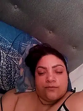 tiffany Johnson1 online show from April 22, 2026, 1:34 pm