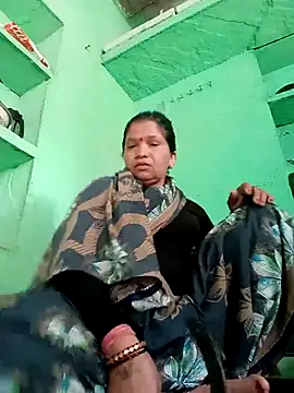 Manavi x online show from April 2, 2026, 4:43 am