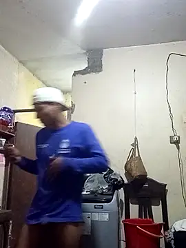 Bebicho14 online show from April 8, 2026, 12:10 am