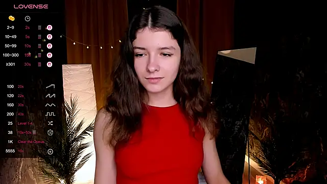 amy cute cat online show from November 23, 2025, 2:22 am