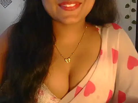 hottest mahii online show from March 1, 2026, 4:25 am