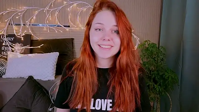 PollyVinice online show from February 11, 2026, 2:00 pm