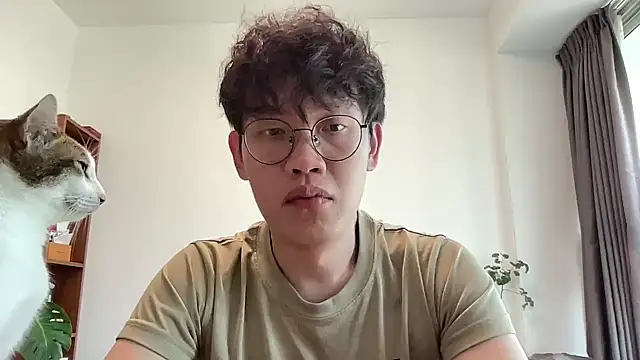Snapshot of Passionatetwink2 chatting on October 30, 2025, 8:38 am Passionatetwink2 online show from October 30, 2025, 8:38 am