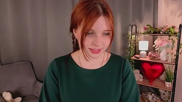 AnnieKim  online show from April 2, 2026, 4:37 pm