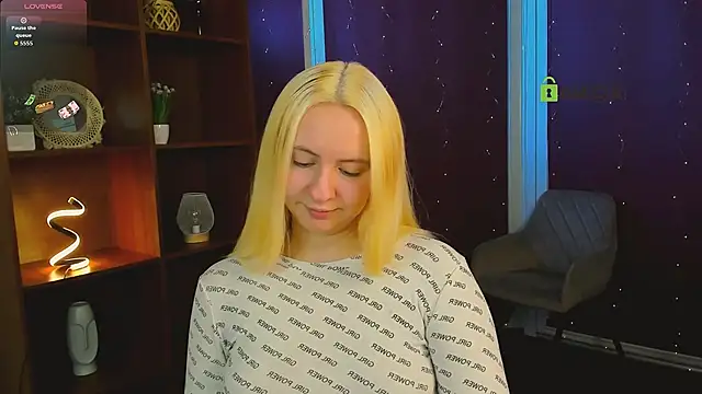 mila glow1 online show from March 29, 2026, 6:41 pm