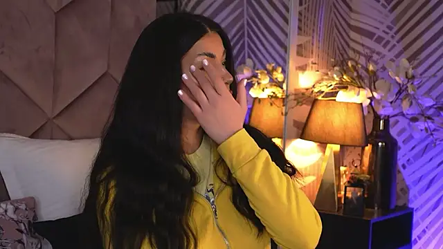 EvaRhea online show from February 9, 2026, 4:27 am