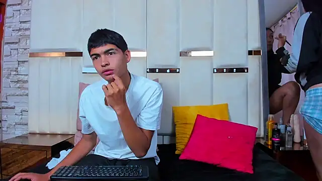 ClioandDemeteer online show from September 16, 2025, 3:40 am