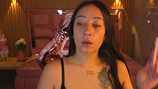 m eris s online show from September 23, 2025, 1:25 pm