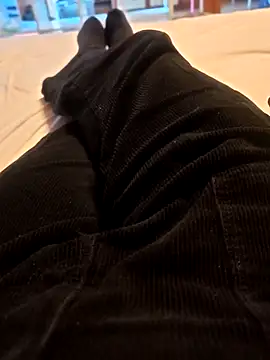 Horny mummy online show from November 6, 2025, 3:35 pm