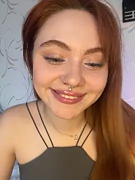 LunaMillie online show from February 24, 2026, 9:29 am