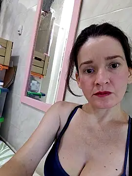 Snapshot of _anita_rojas chatting on April 16, 2026, 3:24 pm anita rojas online show from April 16, 2026, 3:24 pm