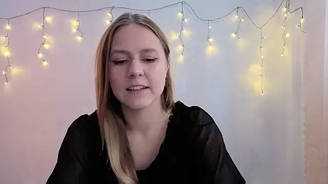 ShyMistery online show from November 10, 2025, 11:53 am