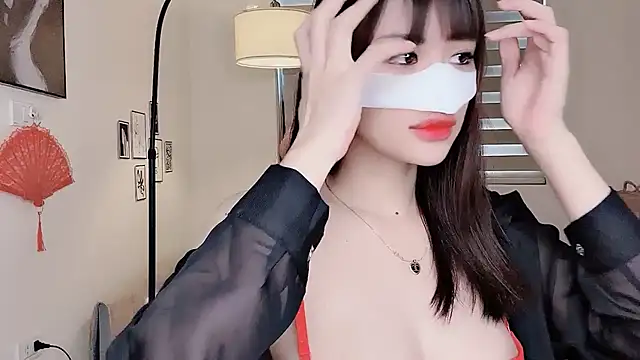 MaiLiiil online show from September 9, 2025, 3:06 am