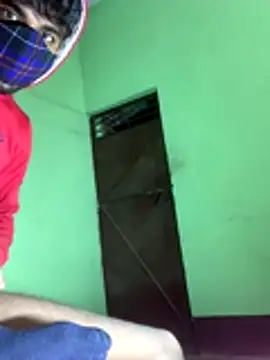 uniquesexyboy5689 online show from December 1, 2025, 4:34 pm