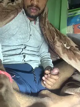 uniquesexyboy5689 online show from December 16, 2025, 4:23 pm