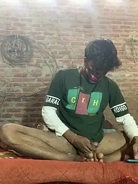 uniquesexyboy5689 online show from March 3, 2026, 5:35 am