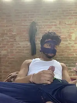 uniquesexyboy5689 online show from March 21, 2026, 8:30 am