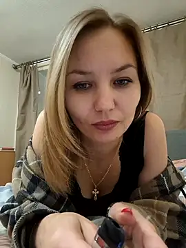 VeroLoverx online show from September 27, 2025, 9:20 pm