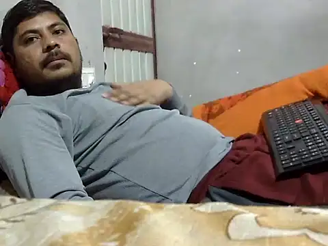 Ajmersingh335512 online show from February 4, 2026, 4:02 pm