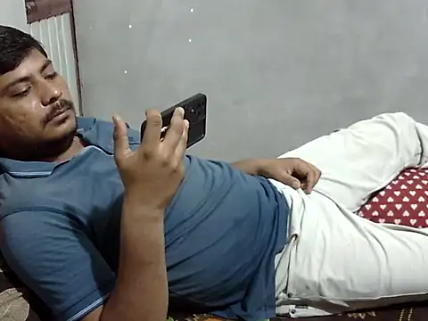 Ajmersingh335512 online show from March 13, 2026, 2:23 pm