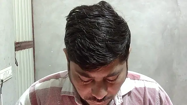 Ajmersingh335512 online show from April 22, 2026, 4:48 am