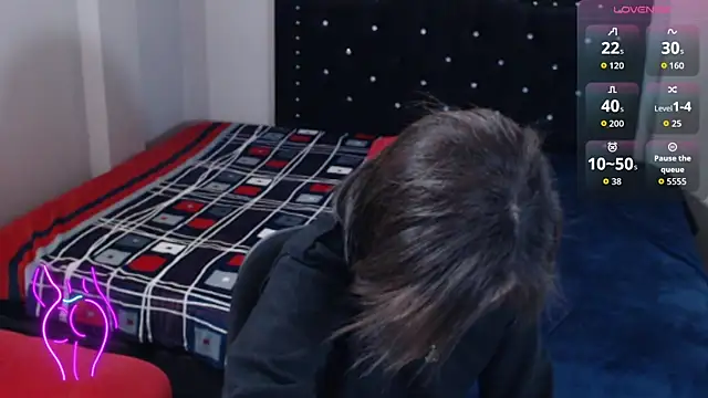 Snapshot of Coraline_Playful chatting on December 4, 2025, 6:16 pm Coraline Playful online show from December 4, 2025, 6:16 pm