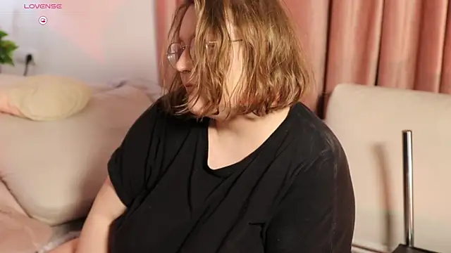 Alissa S online show from March 5, 2025, 12:55 pm