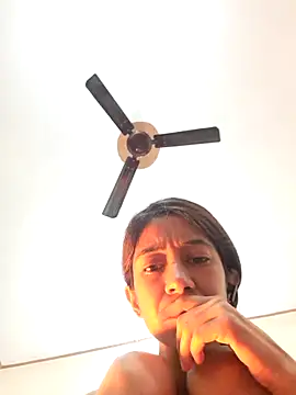 Evneet27 Saavu online show from February 12, 2026, 7:14 am