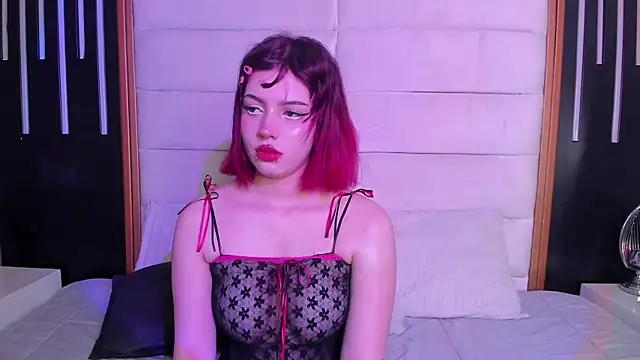 RebecaSnow online show from November 11, 2025, 10:10 pm