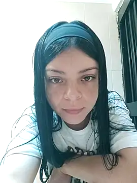 LunaJacobs online show from October 21, 2025, 4:41 pm