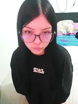 LunaJacobs online show from March 2, 2026, 10:05 pm