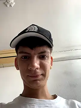 Luck  090 online show from September 16, 2025, 1:23 pm