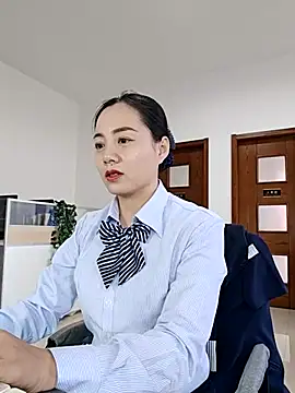 bingxin- online show from November 25, 2025, 5:51 am
